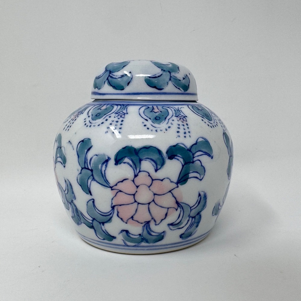 Vintage Chinese Porcelain Ginger Jar Blue White Pink Floral Lidded